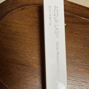 Acqua Lash Water Resistant Mascara - Black